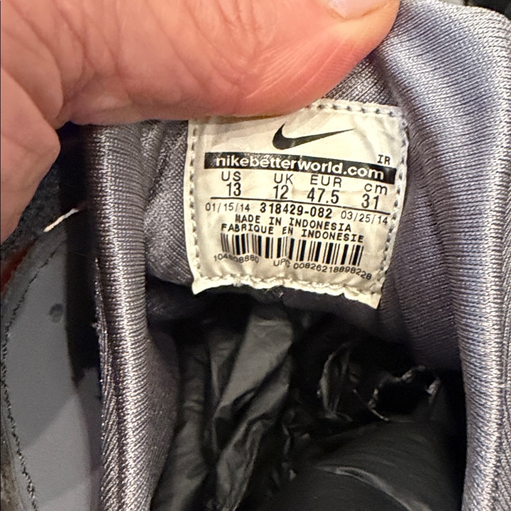 Nike Air Huarache Men's size 13 grey & Black Nike Sneakers. LOOK! - Picture 5 of 13